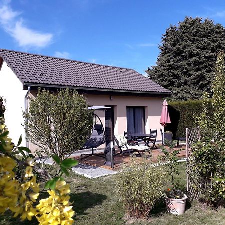 Gite Avec Option Bien-Etre Sur La Veloscenie Montigny-le-Chartif Exterior foto