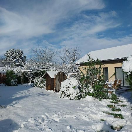 Gite Avec Option Bien-Etre Sur La Veloscenie Montigny-le-Chartif Exterior foto