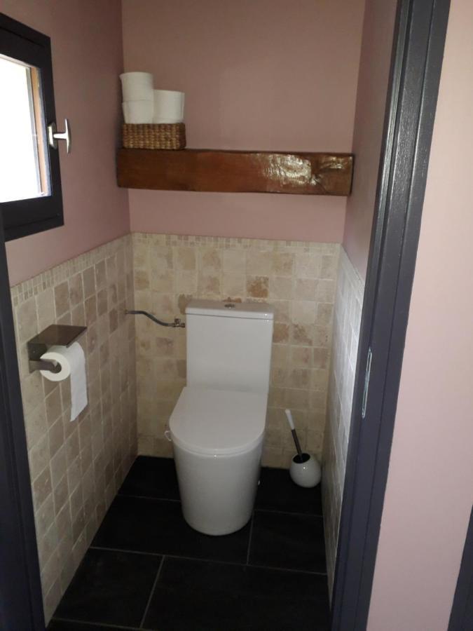 Gite Avec Option Bien-Etre Sur La Veloscenie Montigny-le-Chartif Exterior foto