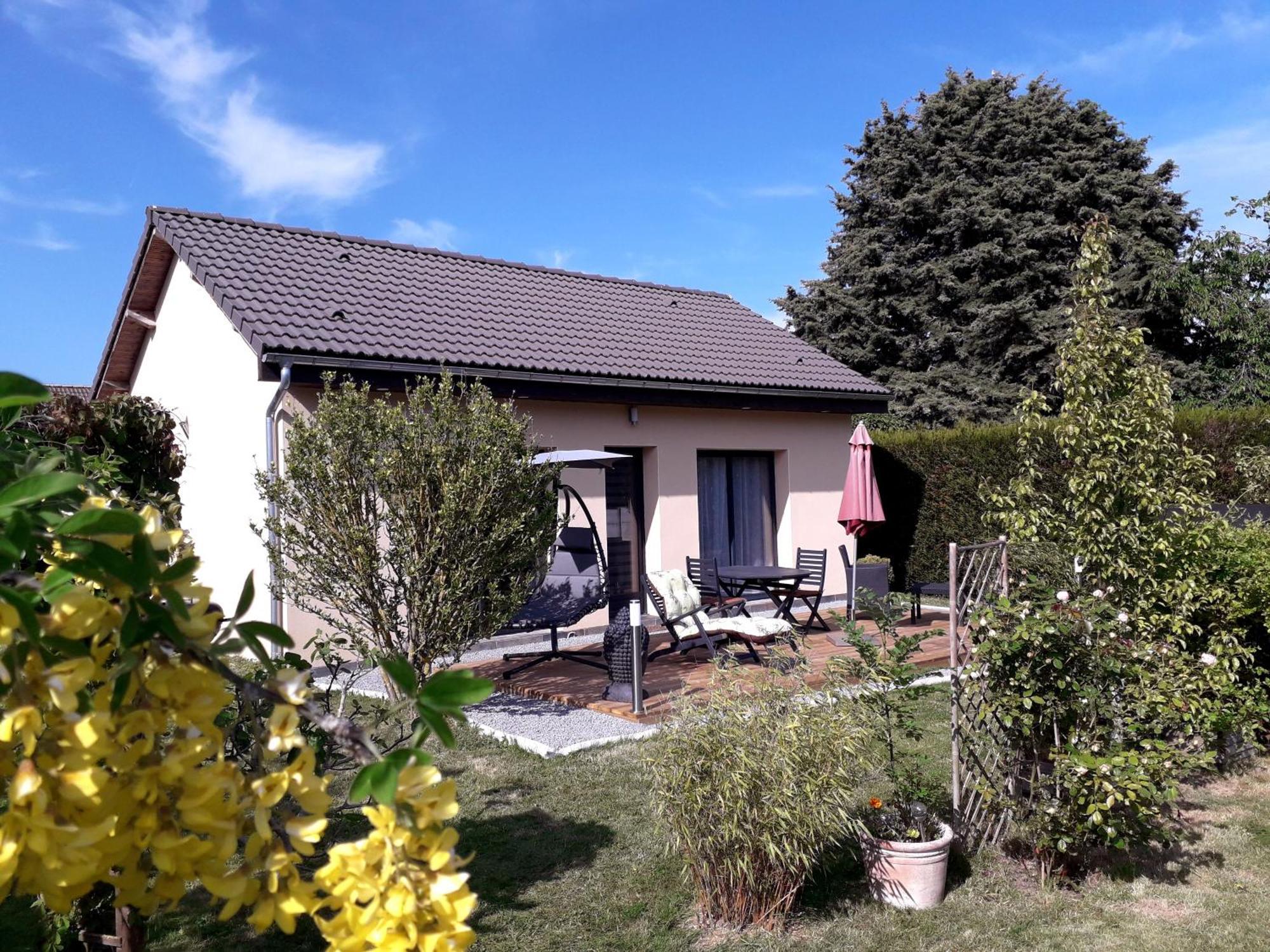 Gite Avec Option Bien-Etre Sur La Veloscenie Montigny-le-Chartif Exterior foto